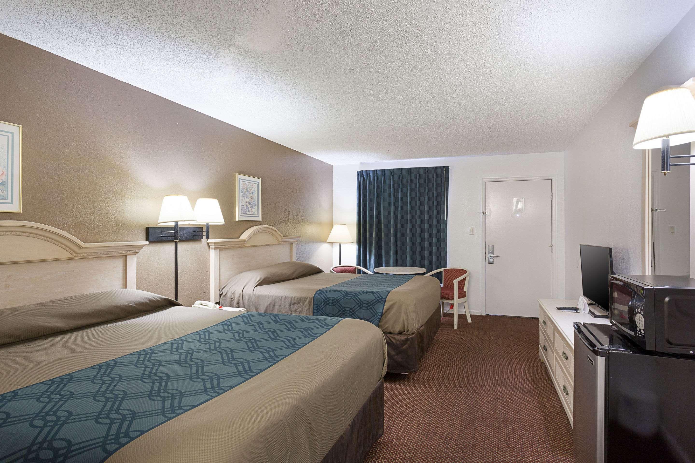 Rodeway Inn Lake City I-75 Exterior photo