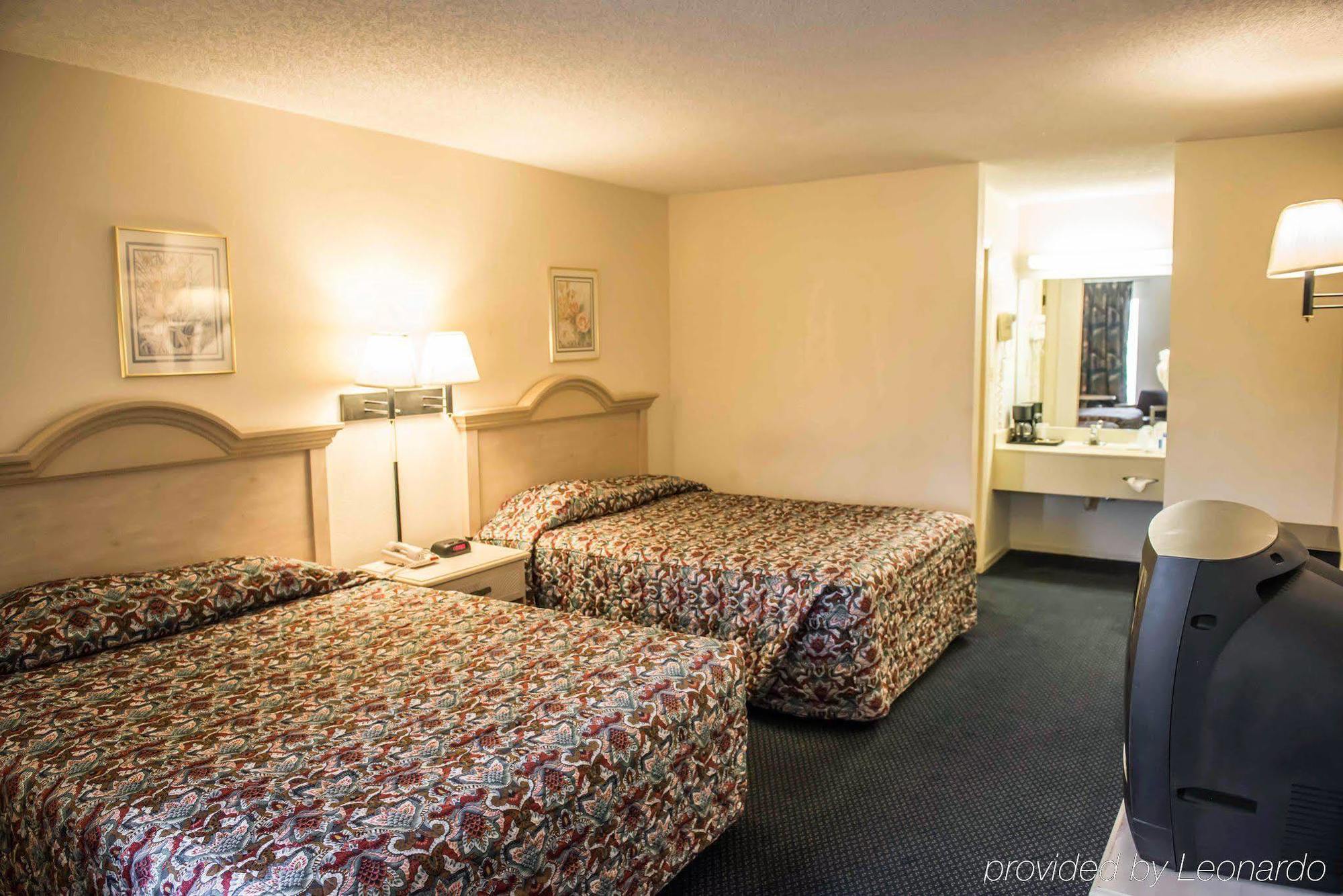 Rodeway Inn Lake City I-75 Exterior photo